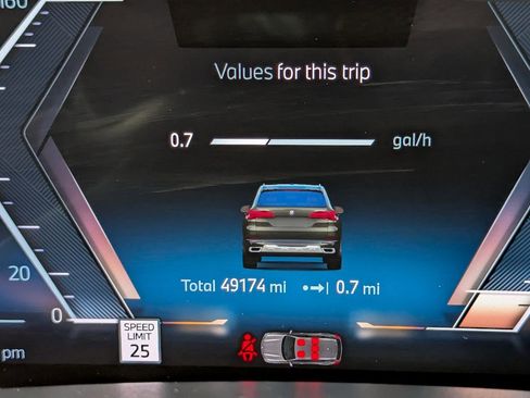 Certified 2024 BMW X5 xDrive40i w/ Premium Package image 34