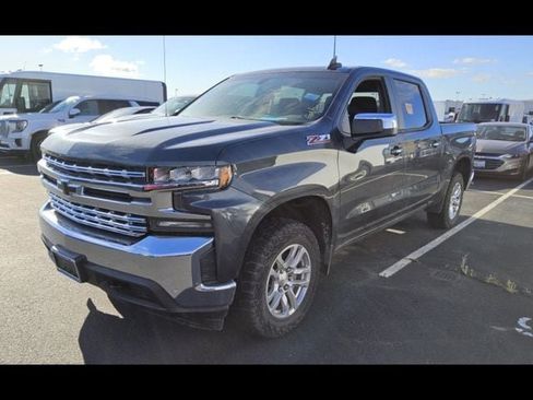 Used 2020 Chevrolet Silverado 1500 LT w/ All-Star Edition AWD/4WD image 3