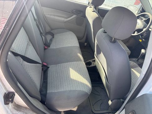 Used 2009 Chevrolet HHR LT w/ LT Preferred Equipment Group image 12