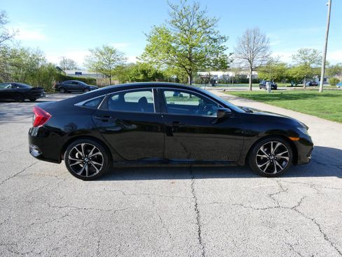 Used 2019 Honda Civic Sport image 4