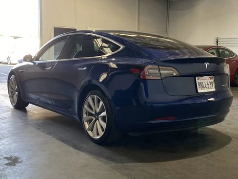 Used 2020 Tesla Model 3 Long Range image 2