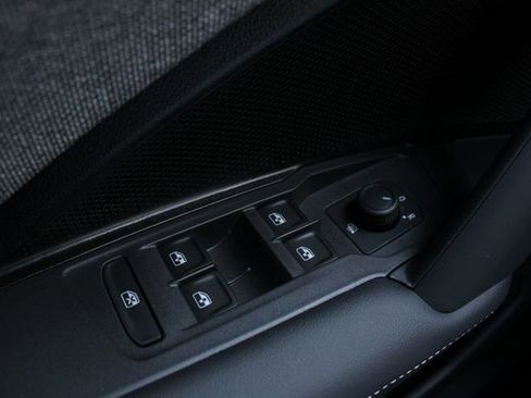 New 2025 Volkswagen Tiguan S FWD image 12