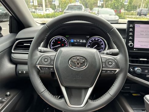 Used 2023 Toyota Camry XLE image 49