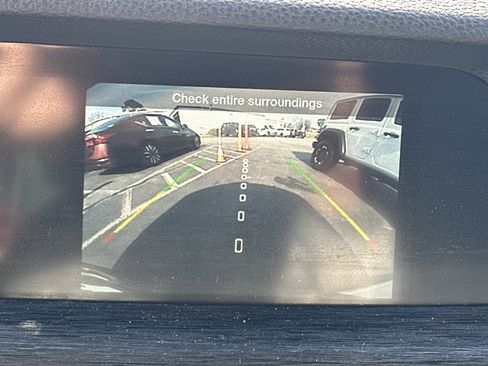 Used 2024 Alfa Romeo Stelvio Sprint image 31