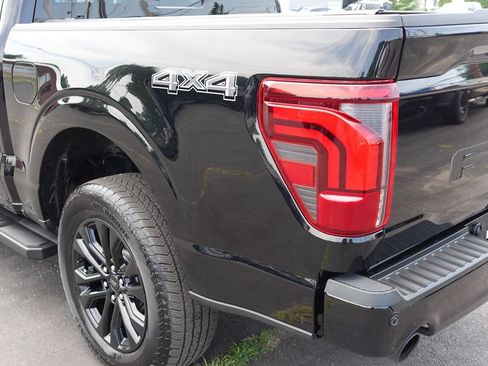 Used 2024 Ford F150 Lariat w/ Equipment Group 502A High AWD/4WD image 11