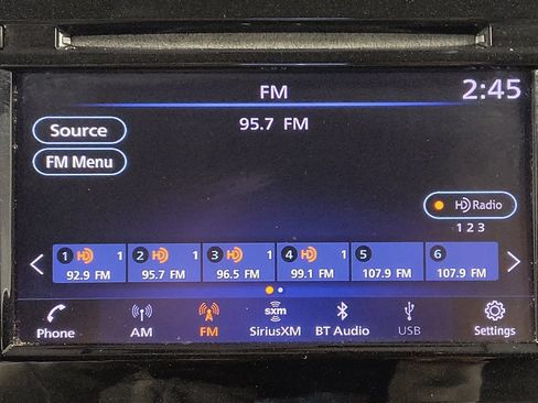 Used 2020 Nissan Rogue SL image 25