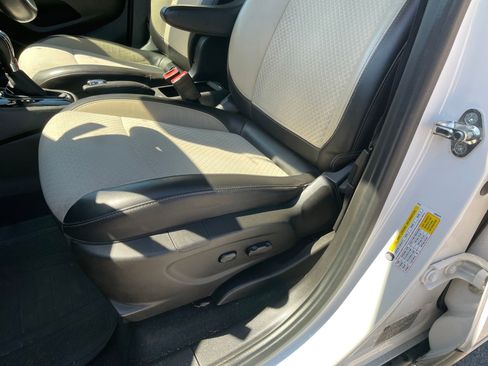 Used 2017 Buick Encore Preferred image 14