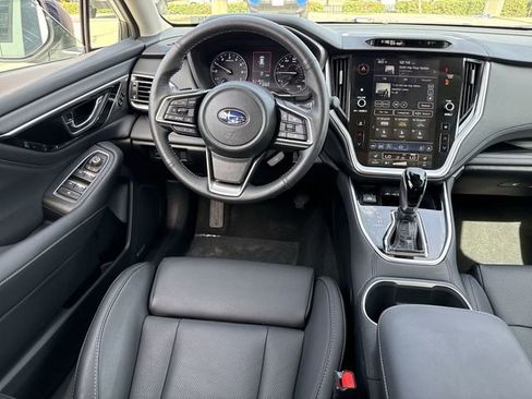 Used 2025 Subaru Outback Limited image 10