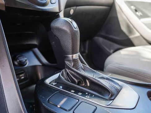 Used 2015 Hyundai Santa Fe Sport FWD image 27