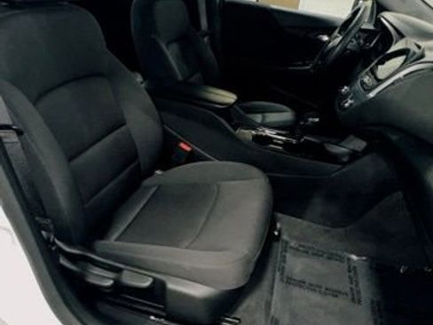 Used 2024 Chevrolet Malibu LT image 35