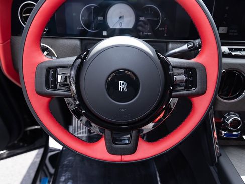 New 2025 Rolls-Royce Cullinan image 31