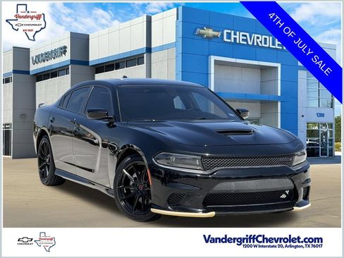 Used 2023 Dodge Charger R/T w/ Blacktop Package RWD image 1