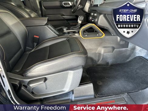 Used 2024 Ford Bronco Badlands w/ Sasquatch Package AWD/4WD image 35