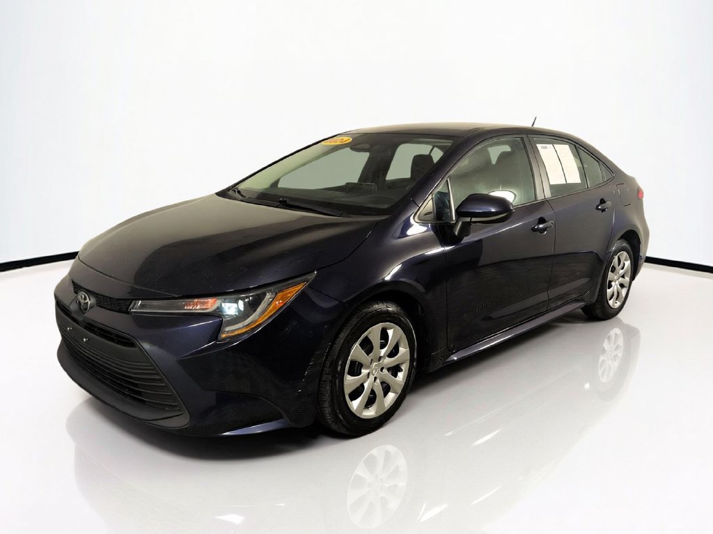 Used 2024 Toyota Corolla LE FWD image 11