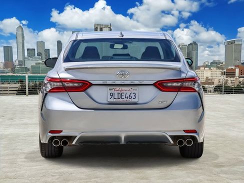 Used 2024 Toyota Camry XSE FWD image 5