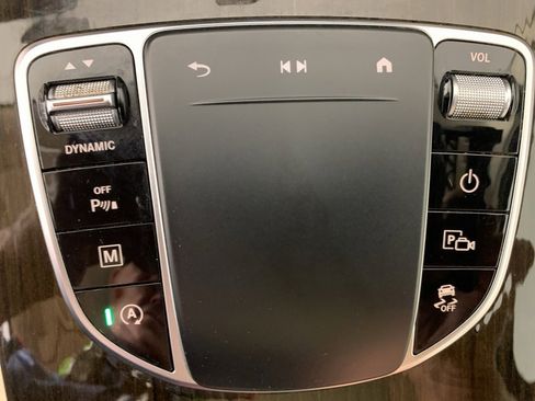 Used 2021 Mercedes-Benz GLC 300 image 14