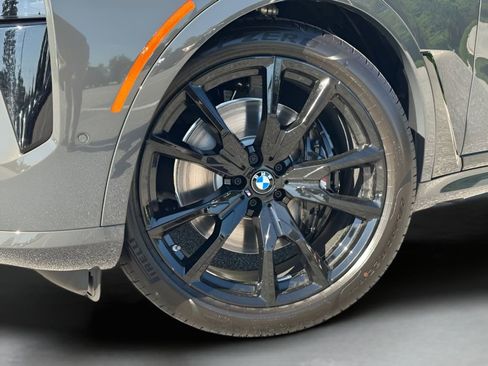 New 2027 BMW X7 M60i AWD/4WD image 25