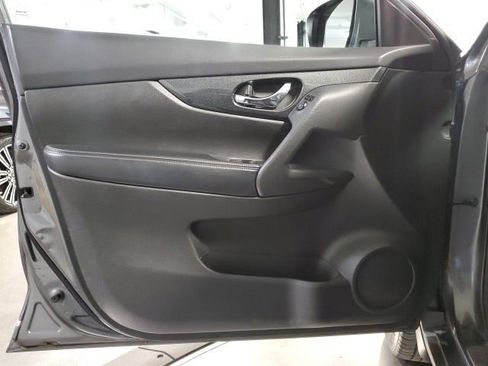 Used 2014 Nissan Rogue SL AWD/4WD image 13