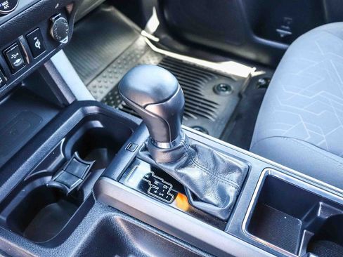 Certified 2019 Toyota Tacoma TRD Sport w/ Technology Package RWD image 24