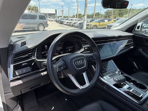 Used 2023 Audi Q8 Premium Plus w/ Premium Plus Package AWD/4WD image 19