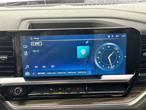 Used 2023 Chevrolet Silverado 1500 LT image 9