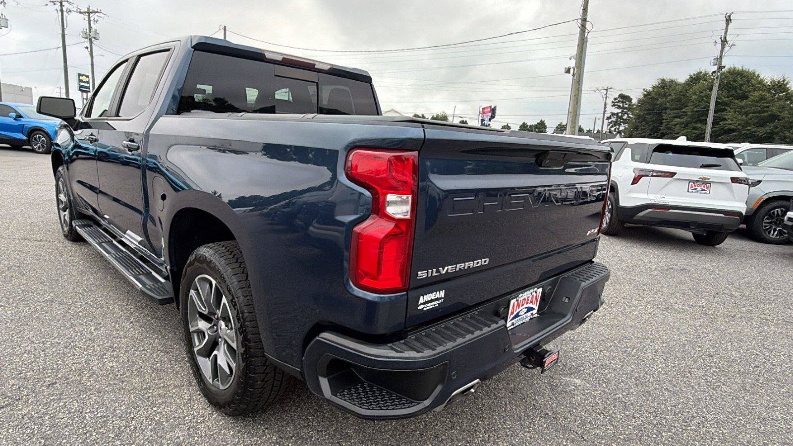 Used 2021 Chevrolet Silverado 1500 RST w/ All Star Edition Plus AWD/4WD image 10