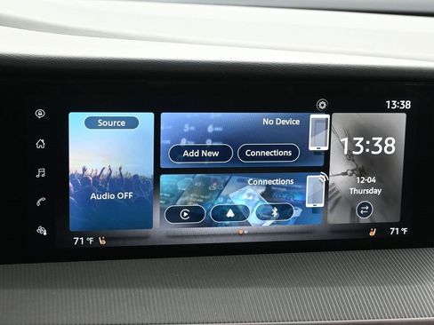 Used 2025 Nissan Murano SV image 18