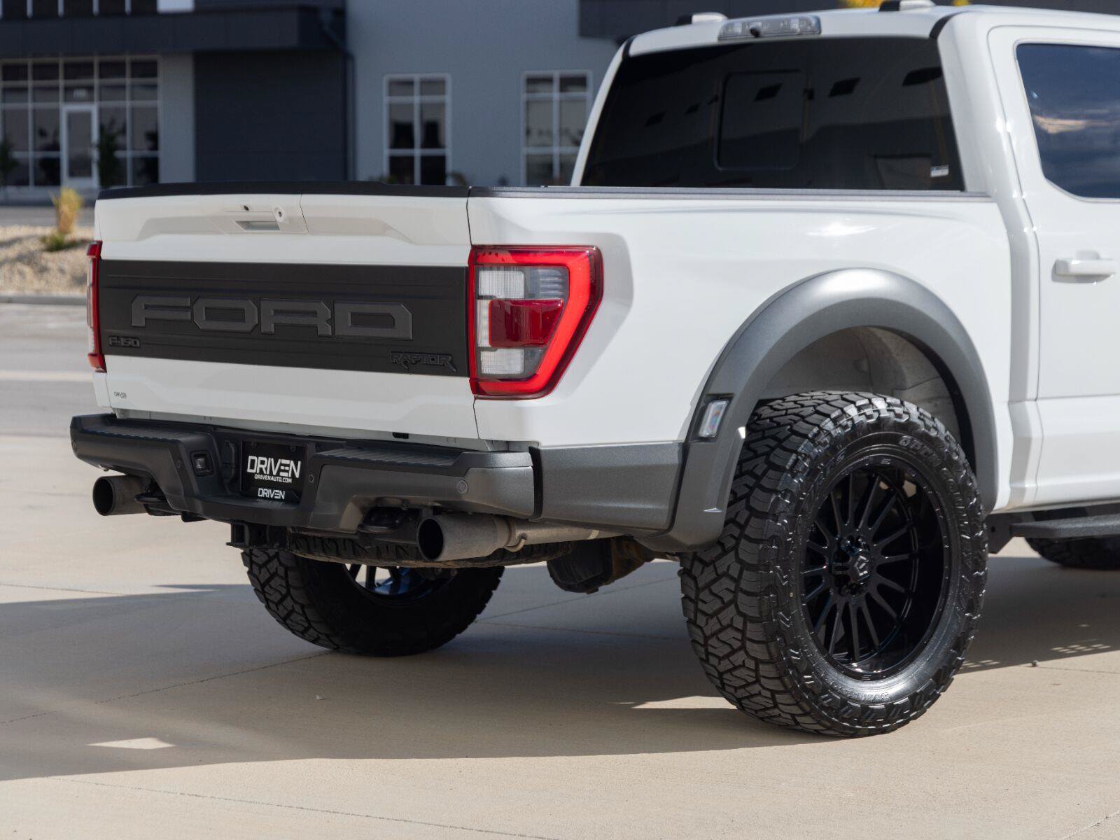 Used 2023 Ford F150 Raptor AWD/4WD image 10