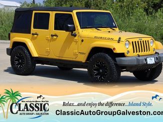Used 2015 Jeep Wrangler Unlimited Rubicon w/ Max Tow Package image 1