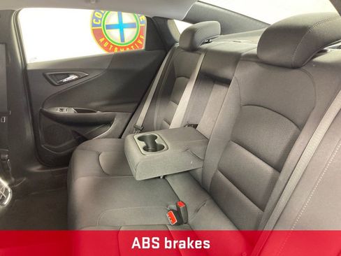 Used 2024 Chevrolet Malibu LT FWD image 18