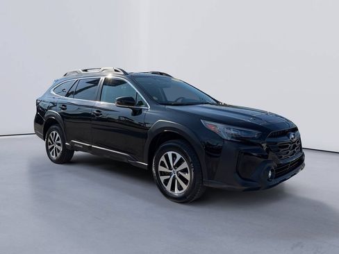 Certified 2024 Subaru Outback Premium AWD/4WD image 1