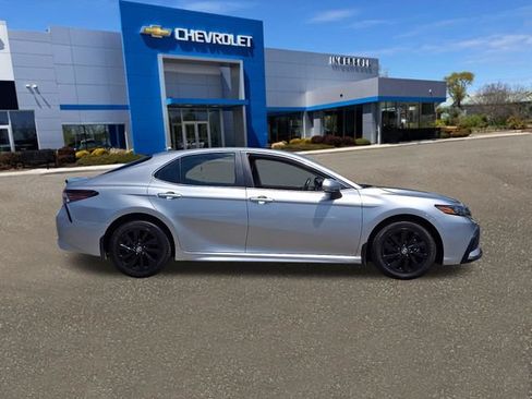 Used 2024 Toyota Camry SE FWD image 24