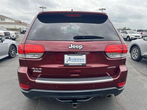 Used 2017 Jeep Grand Cherokee Limited AWD/4WD image 6
