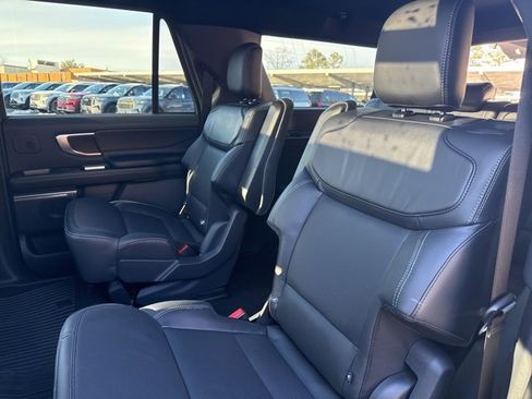 New 2025 Ford Expedition Max Platinum w/ Stealth Performance Package image 21