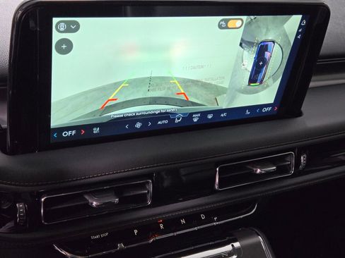 New 2026 Lincoln Aviator AWD w/ Jet Appearance Package image 26