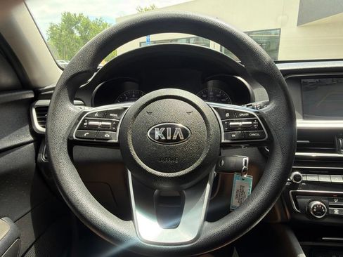 Used 2019 Kia Optima LX FWD image 30
