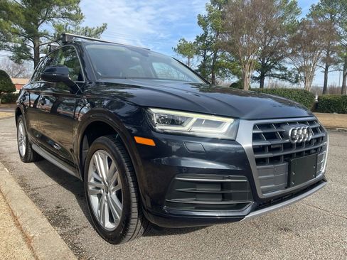 Used 2020 Audi Q5 2.0T Premium Plus w/ Premium Plus Package image 7