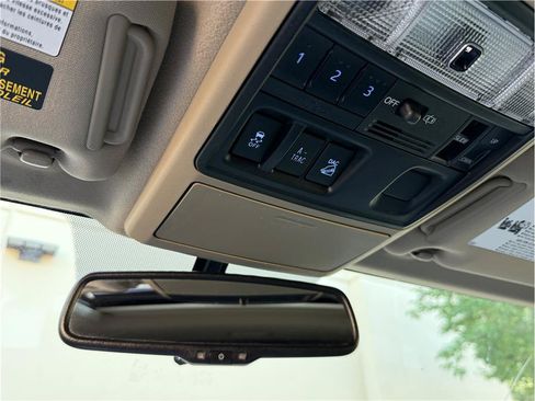 Used 2019 Toyota 4Runner SR5 Premium AWD/4WD image 19
