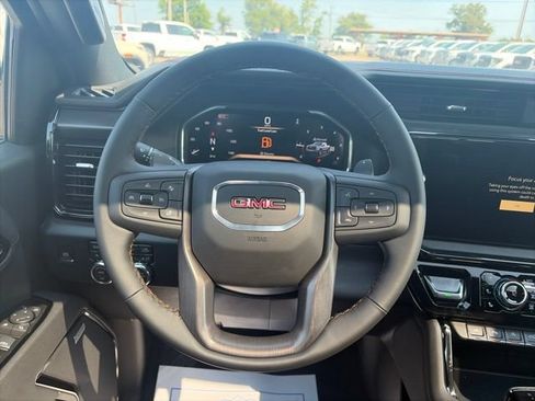 New 2026 GMC Sierra 1500 AT4 w/ AT4 Premium Package AWD/4WD image 15
