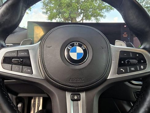 Used 2023 BMW 330i xDrive Sedan w/ M Sport Package AWD/4WD image 28
