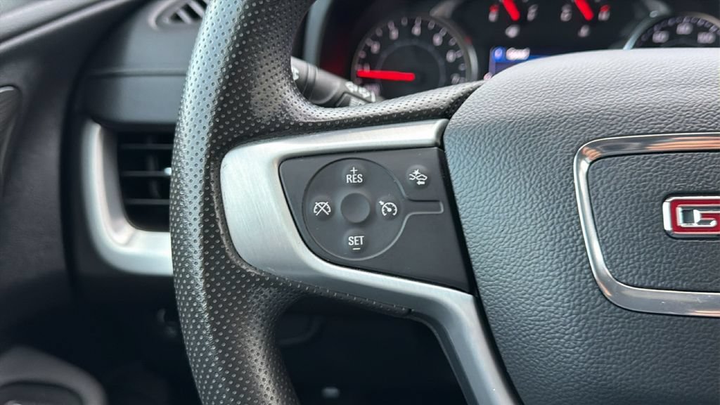 Used 2022 GMC Terrain SLE w/ Driver Convenience Package FWD image 19