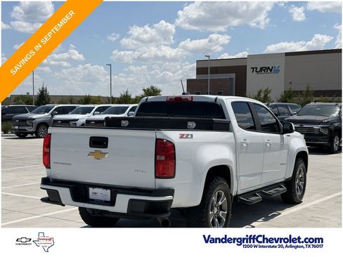 Used 2018 Chevrolet Colorado Z71 AWD/4WD image 4