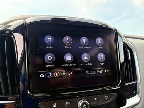 Used 2020 Chevrolet Traverse LT AWD/4WD image 19