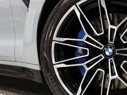 Used 2021 BMW M4 Competition w/ M Carbon Exterior Package image 23
