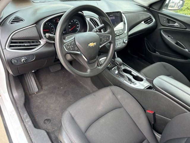 Used 2024 Chevrolet Malibu LT FWD image 24