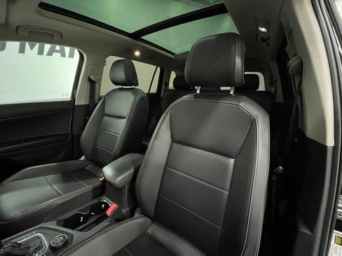 Used 2021 Volkswagen Tiguan SEL AWD/4WD image 14