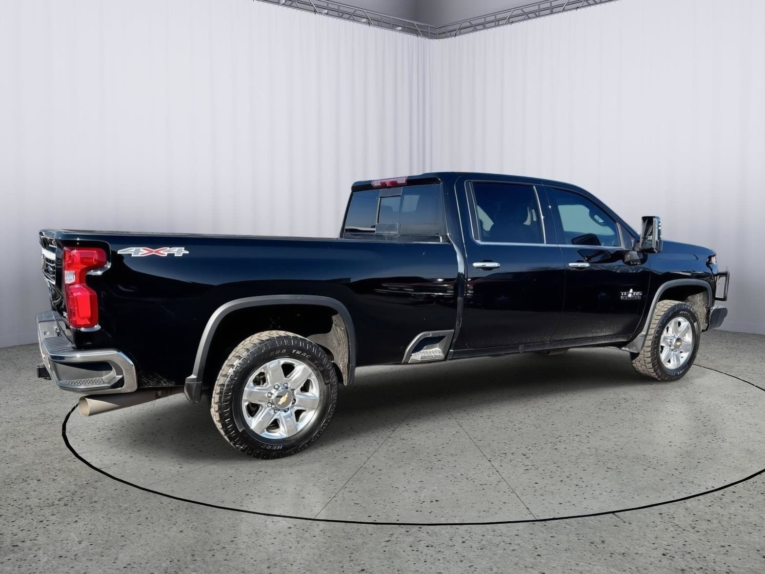 Used 2022 Chevrolet Silverado 2500 LTZ w/ LTZ Texas Edition AWD/4WD image 6
