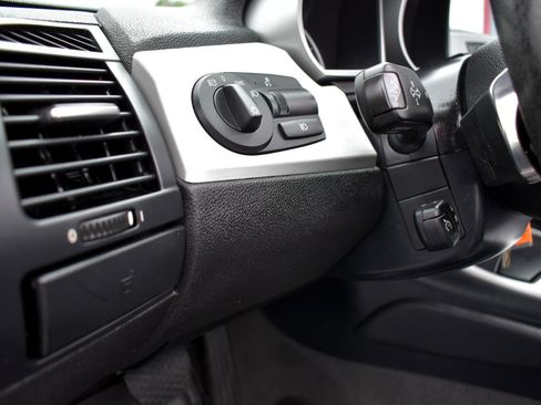 Used 2006 BMW Z4 3.0i image 44