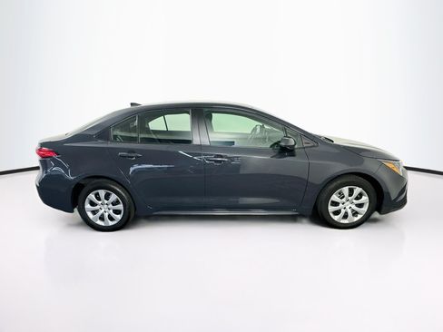 Used 2025 Toyota Corolla LE FWD image 10