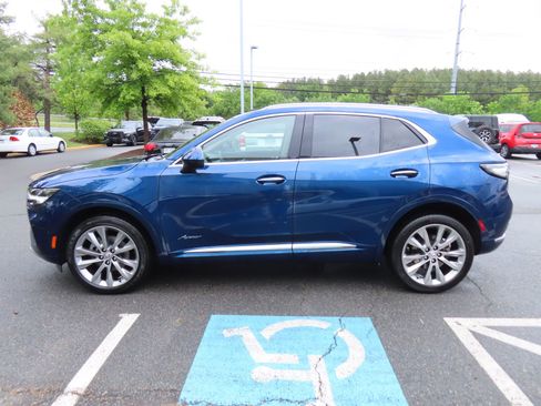 Used 2023 Buick Envision Avenir AWD/4WD image 8